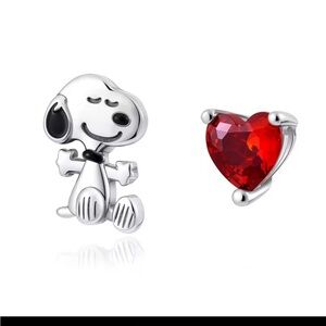 925 Sterling Silver Peanuts Snoopy & Heart Asymmetrical Mismatched Earrings Set